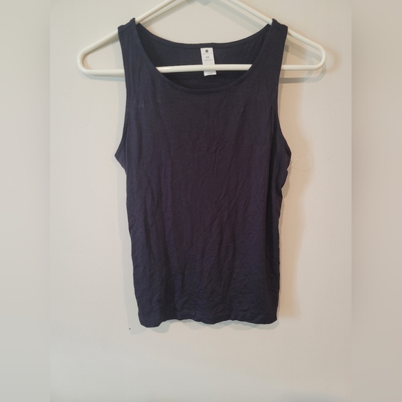 Yogalicious XS size Gray and black color 2pk NWT - Picture 7 of 8